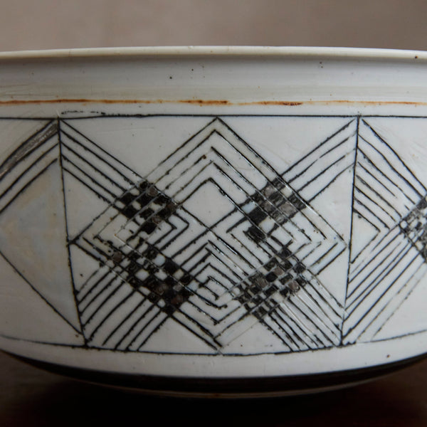 GERD HIORT PETERSEN | PORCELAIN BOWL Vintage FOUND | MARKED